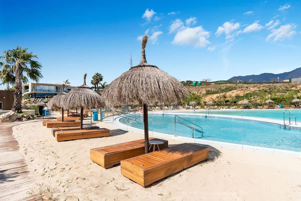 Foto 3 von 53: Alcazaba Lagoon apt by Costarentals