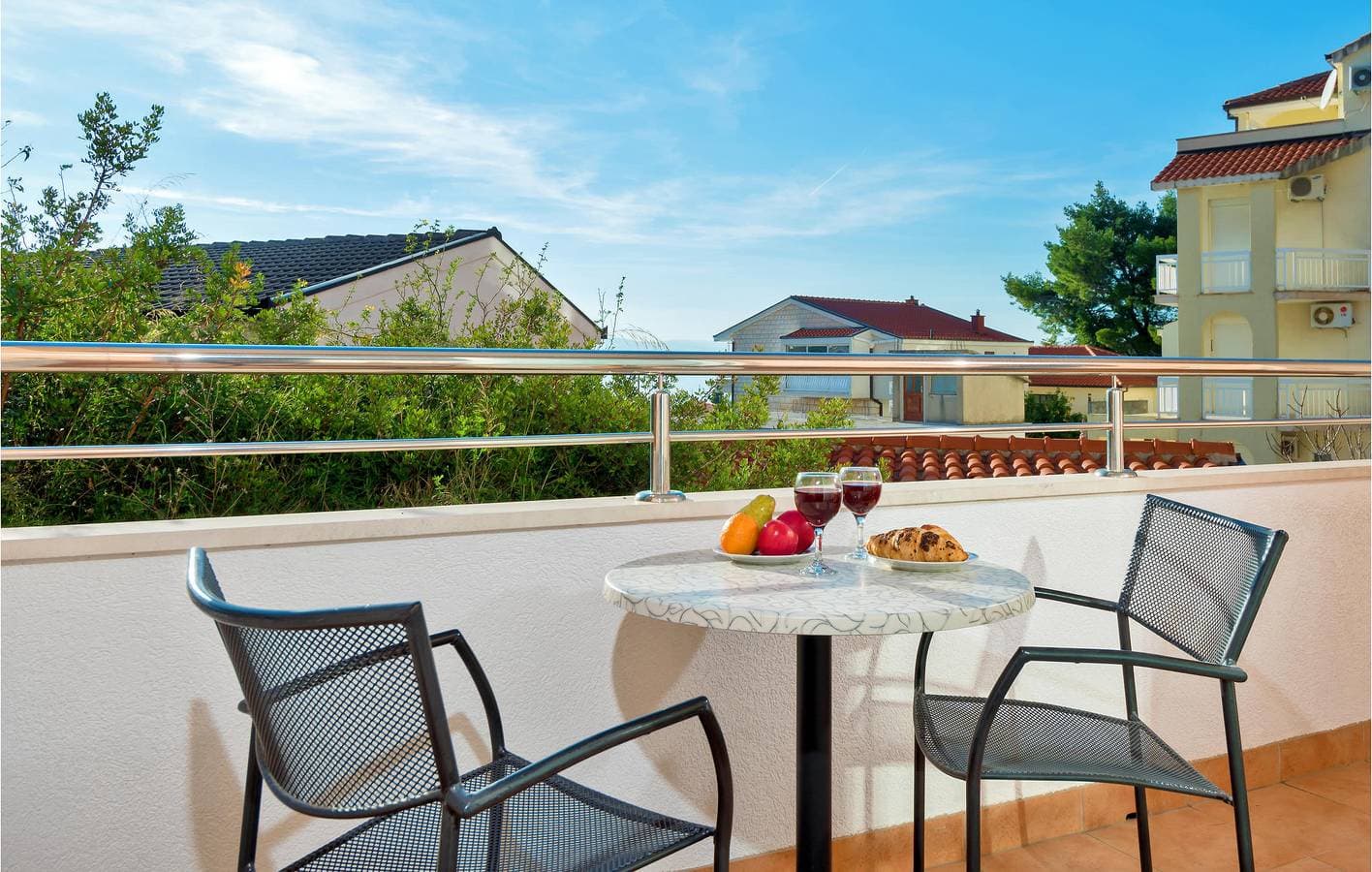 Foto 4 von 19: Gemütliche Wohnung mit Terrasse, WLAN und 500 m zum Strand