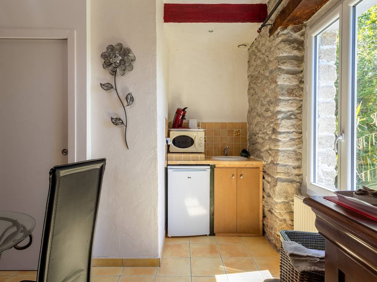 Foto 10 von 25: Gästezimmer 'Chambre Ty Ellen' mit Gemeinschaftsgarten und WLAN