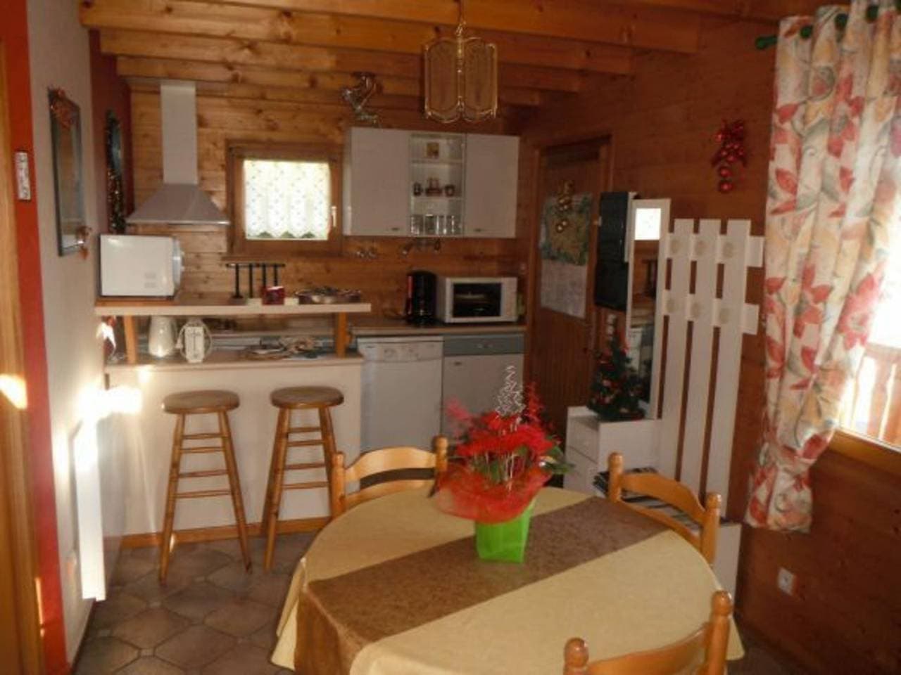 Foto 11 von 31: Gemütliches Chalet in Ruhiger Lage, Nahe Thermen und Wanderwege
