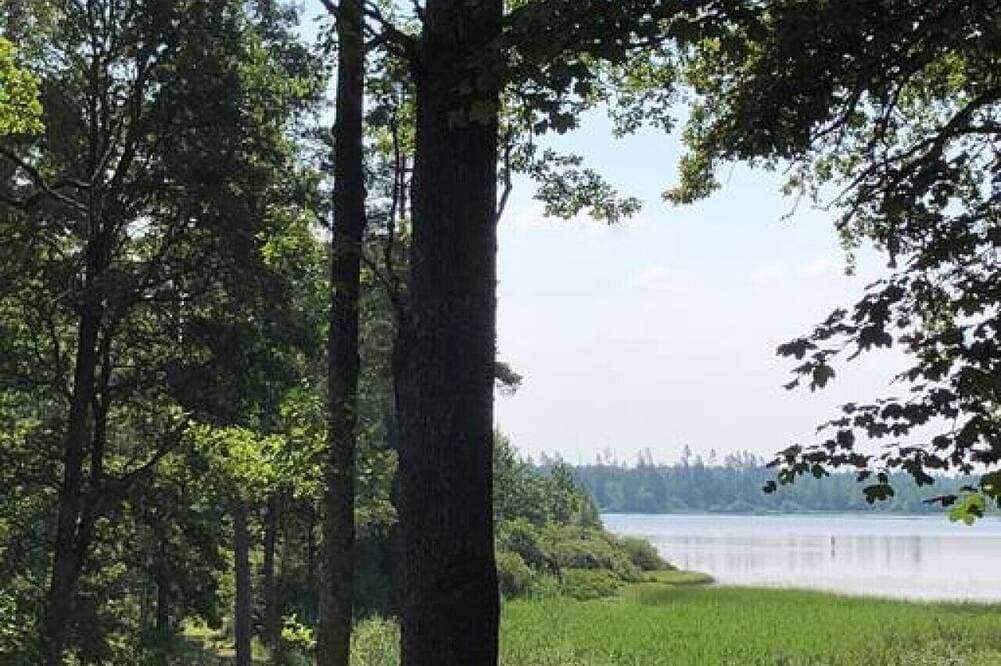 Foto 13 von 17: Agundaborg Lake hut with a view