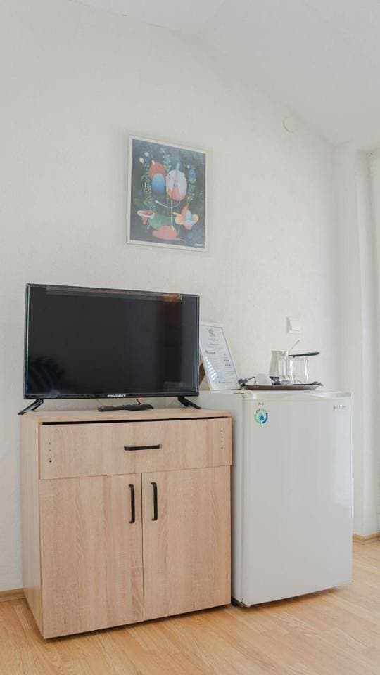 Foto 6 von 9: Double Room with Private Bathroom