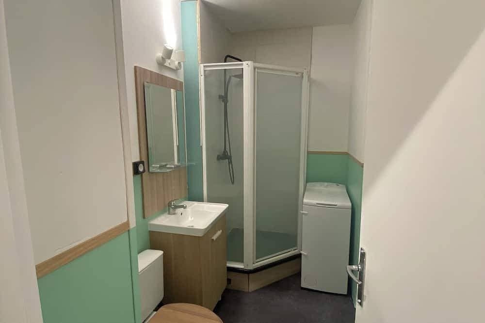 Foto 3 von 15: \"Bellevue - 35 m2 - parking - 10 min downtown - Normandy - Saint Lô