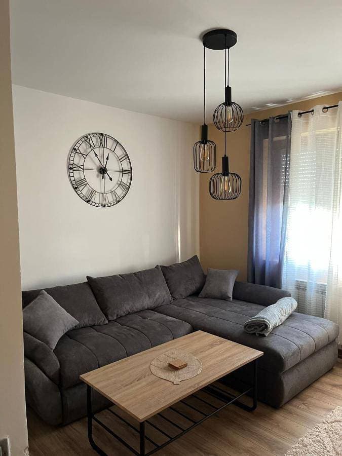 Foto 3 von 12: One-Bedroom Apartment