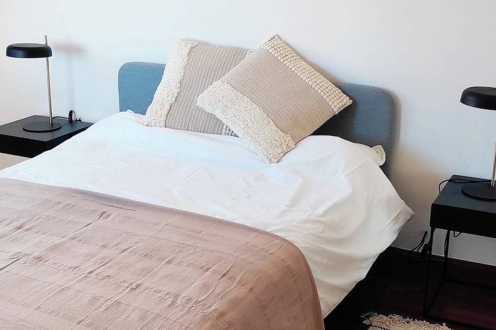 Foto 2 von 21: Sesimbra - Holiday home with sea view, 2 steps from the beach
