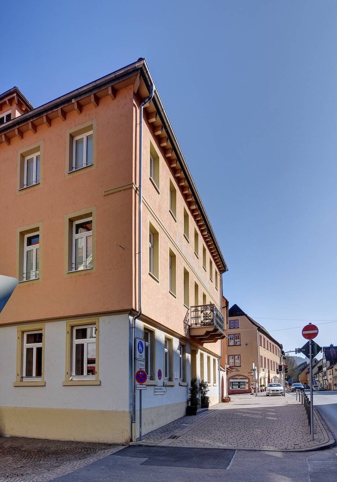 Foto 2 von 32: Hotel Wertheimer Stuben - Doppelzimmer barrierefrei
