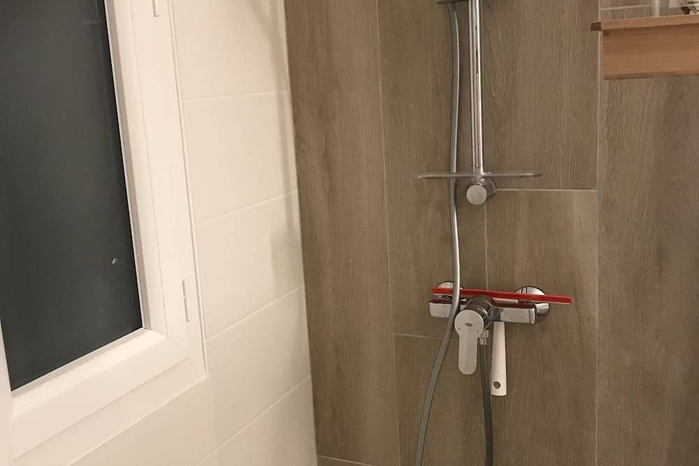 Foto 8 von 22: In privatem und gesichertem Domaine, Wohnung Typ 2 mit 3 Schwimmbädern, 2 Tennisplätzen
