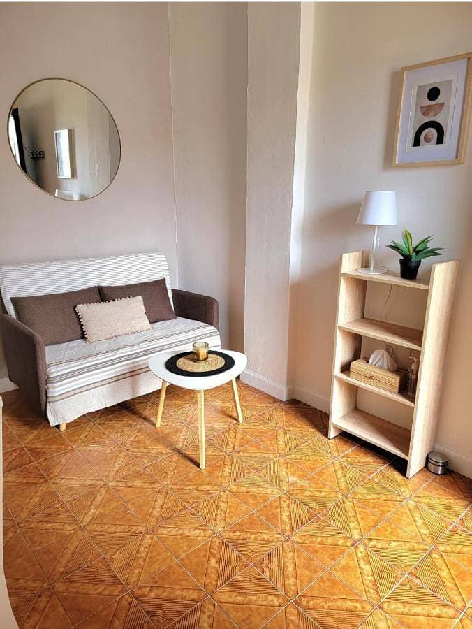 Foto 5 von 21: Two-Bedroom Apartment