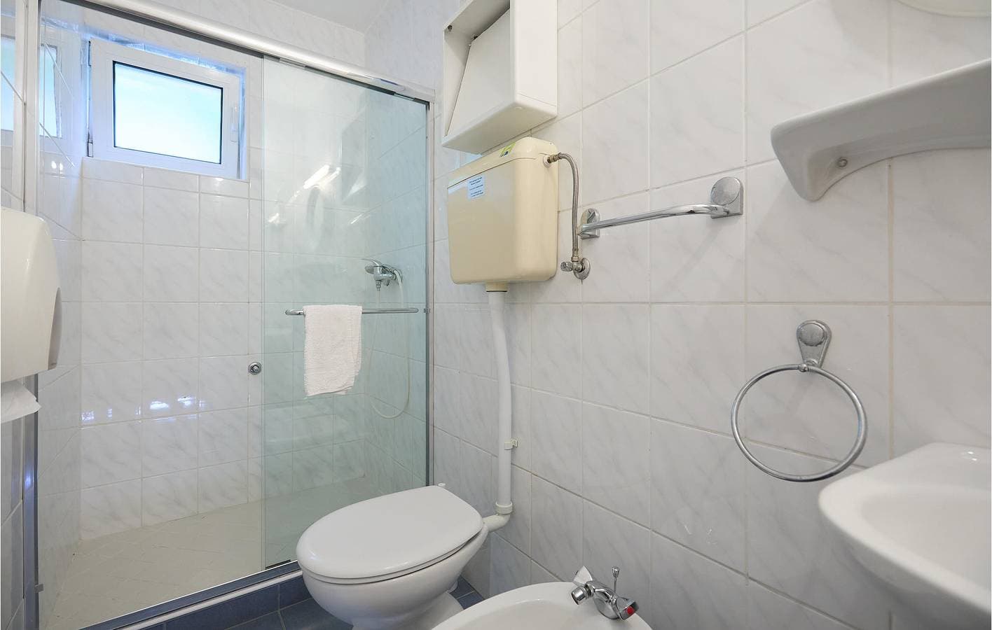 Foto 6 von 16: Apartment mit Meerblick, Parkplatz, Terrasse und WiFi