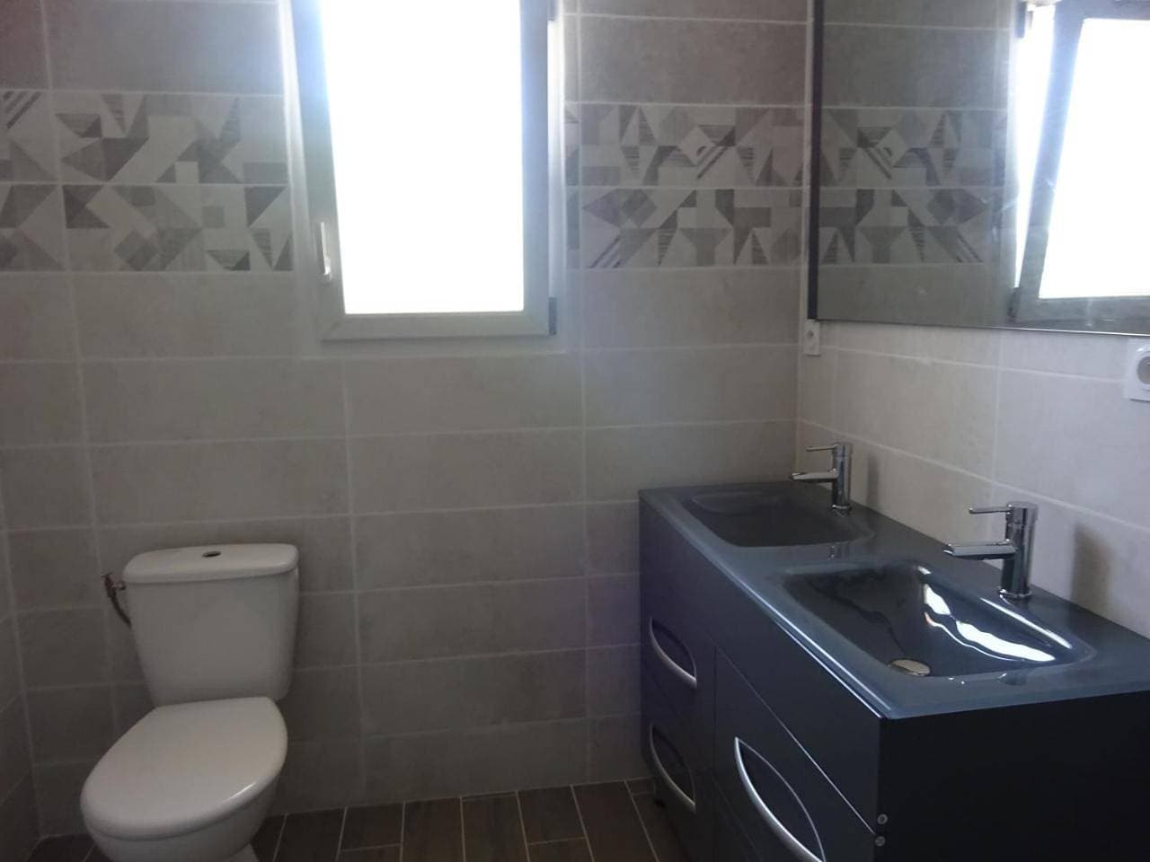 Foto 12 von 18: Three-Bedroom House
