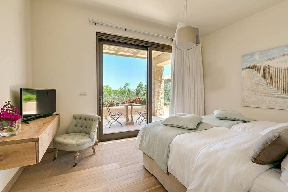 Foto 6 von 19: Villa Marat - Vier Schlafzimmer Villa, Schläft 8