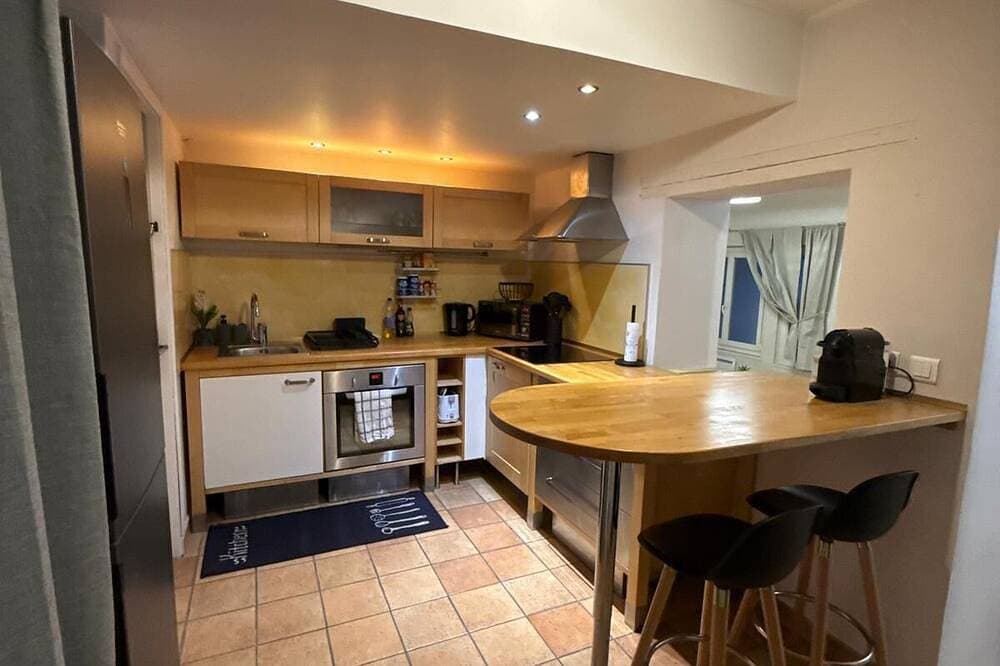 Foto 10 von 11: Stunning Duplex In The Heart Of The City Center With Underground Parking Included, 10 Minutes From Paris