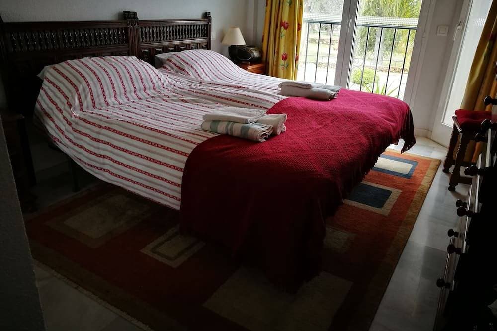 Foto 5 von 23: Ferienwohnung in Mijas Golf, 2 Schlafzimmer, 2 Badezimmer, offene Küche