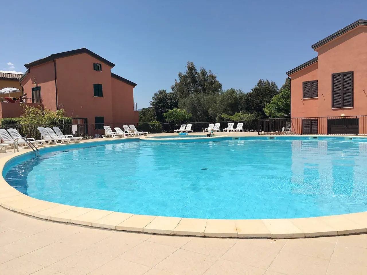 Foto 9 von 9: Ferienwohnung für 4 Personen mit Terrasse
