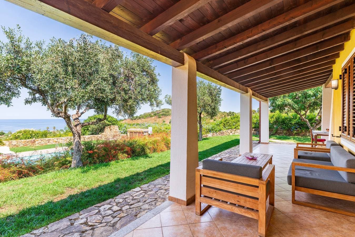Foto 2 von 38: Villa 'Azzurra' mit Meerblick, WLAN und Klimaanlage