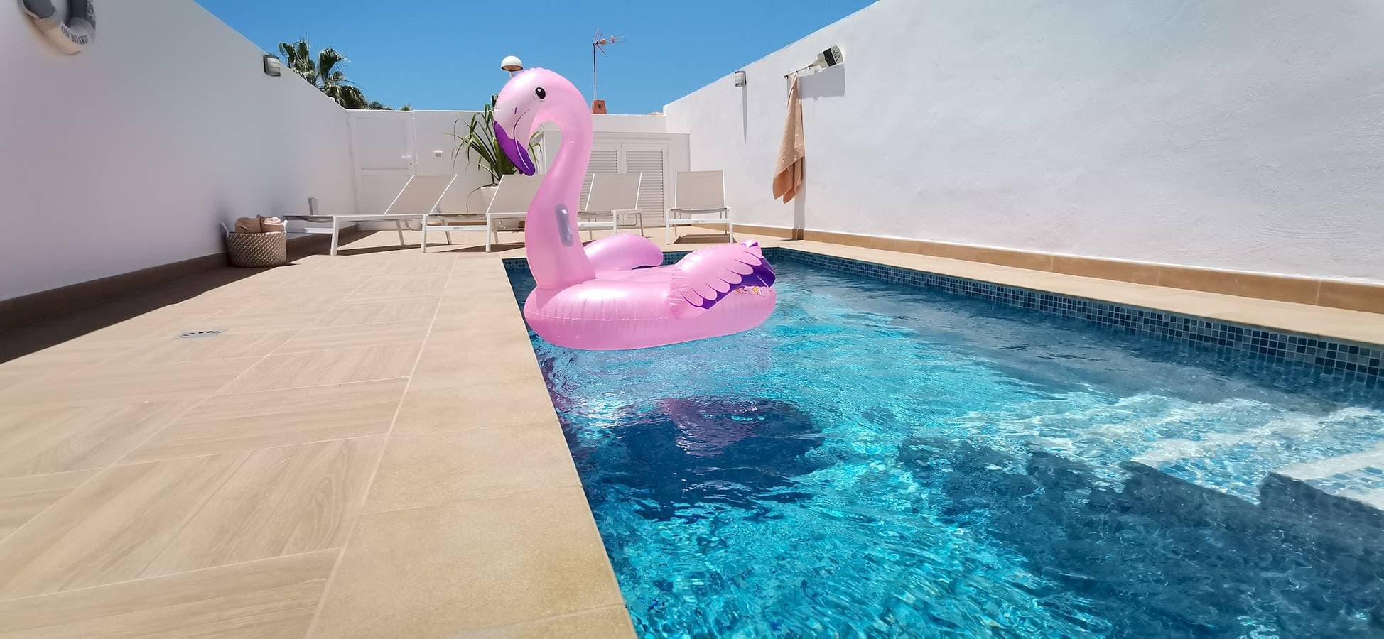 Foto 6 von 36: Villa für 4 Personen mit Balkon
