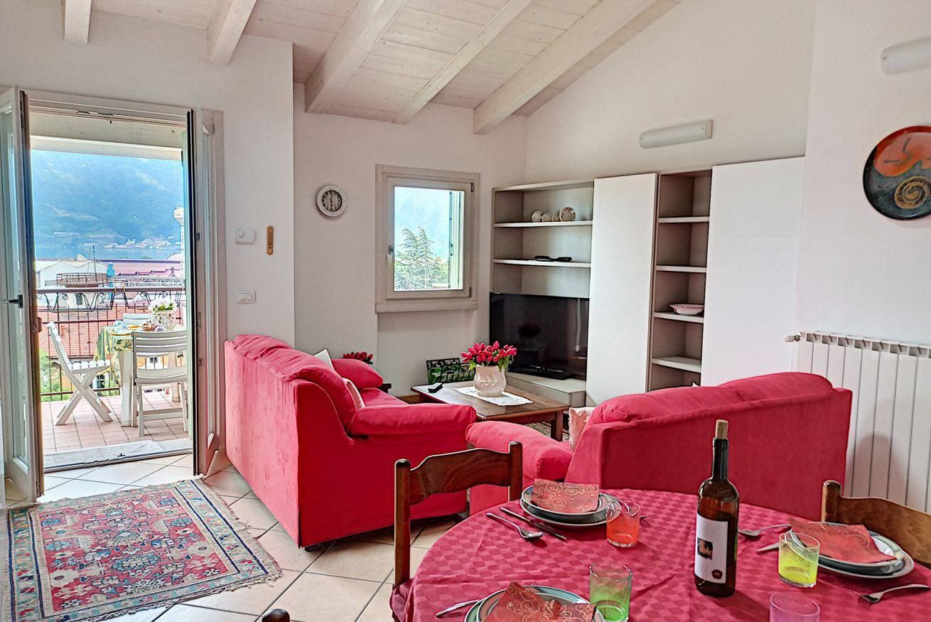 Foto 8 von 51: Ferienwohnung für 2 Personen mit Balkon/Terrasse