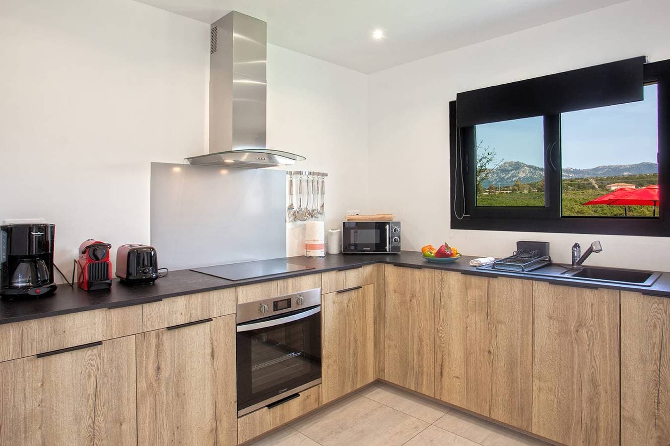 Foto 4 von 45: Ferienwohnung für 6 Personen mit Terrasse