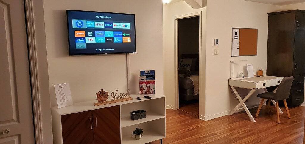 Lacay Apartement - Modern 1 or 2 bedrooms unit 1