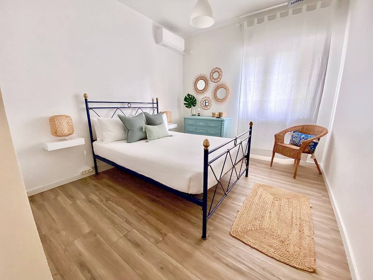 Foto 11 von 45: Ferienhaus 'Caíque – Charmanter Aufenthalt in Olhão' mit privater Terrasse, WLAN & Klimaanlage