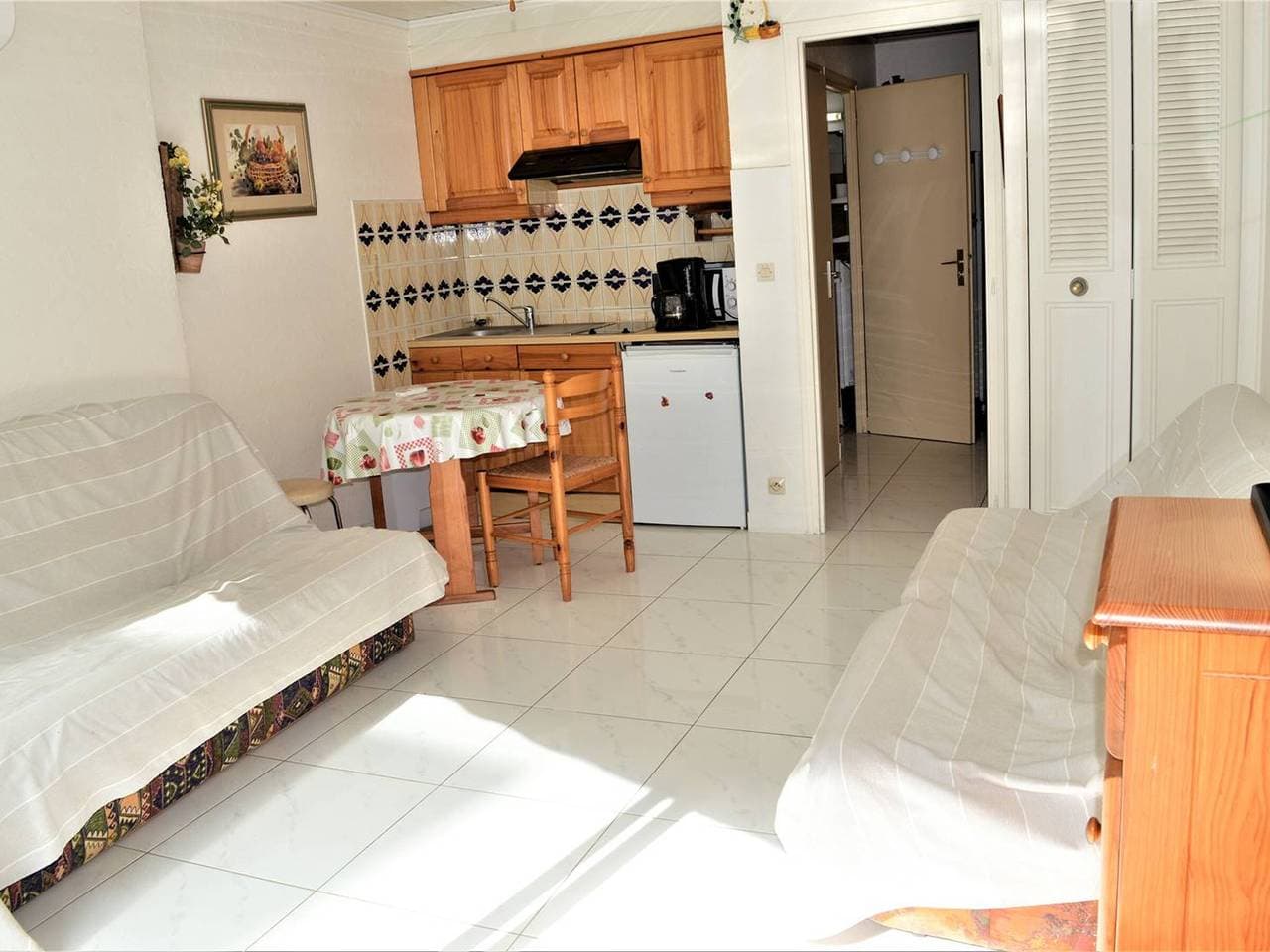 Foto 5 von 18: Klimatisiertes Studio am Strand mit Terrasse und privatem Pool in Cavalaire, für 4 Personen