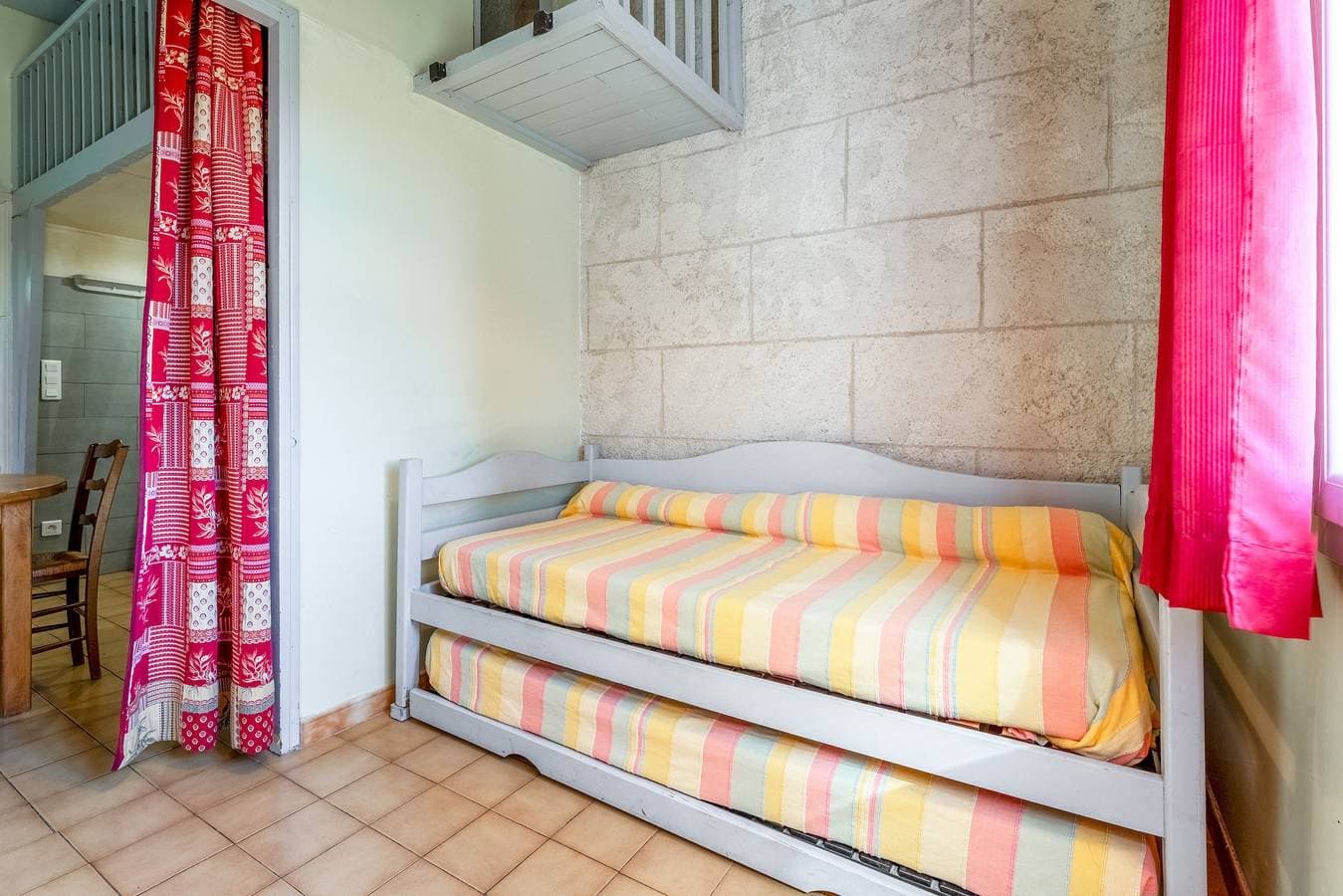 Foto 12 von 31: Ferienhaus 'Gite Fontenelle Alpilles' mit Gemeinschaftspool, WLAN und Klimaanlage