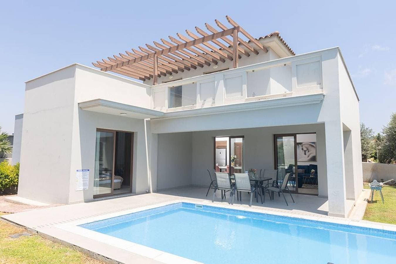 Foto 4 von 26: Villa für 6 Personen mit Balkon/Terrasse