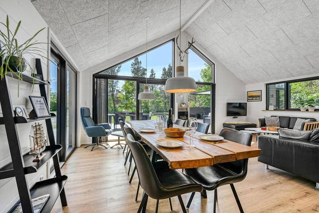 Foto 8 von 47: Modernes, energieeffizientes Ferienhaus mit geschmackvoller Einrichtung