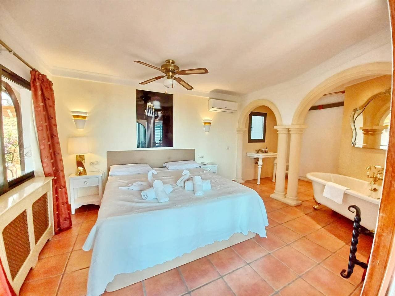 Foto 9 von 36: Wunderschöne Villa in Benissa, Costa Blanca, mit privatem Pool und 4 Schlafzimmern für 8 Personen