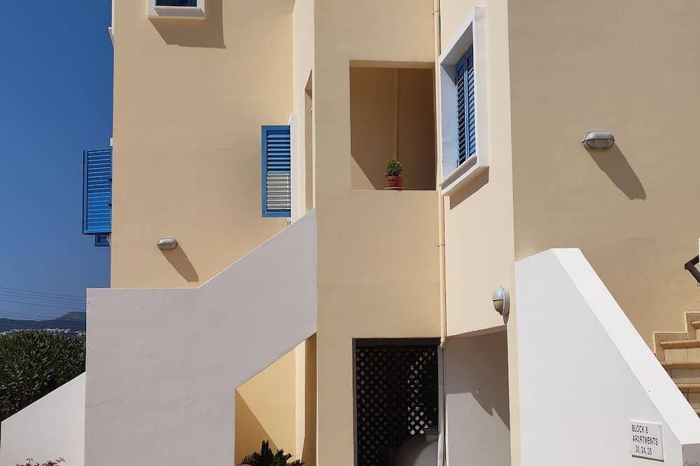 Foto 8 von 30: Arsinoe 29 \"Nest by the Sea\": Lovingly +  well furnished holiday apartment