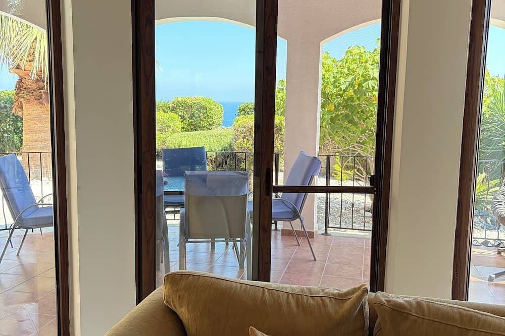 Foto 11 von 30: Spektakuläre und außergewöhnliche Luxusvilla am Meer mit kostenlosem WLAN
