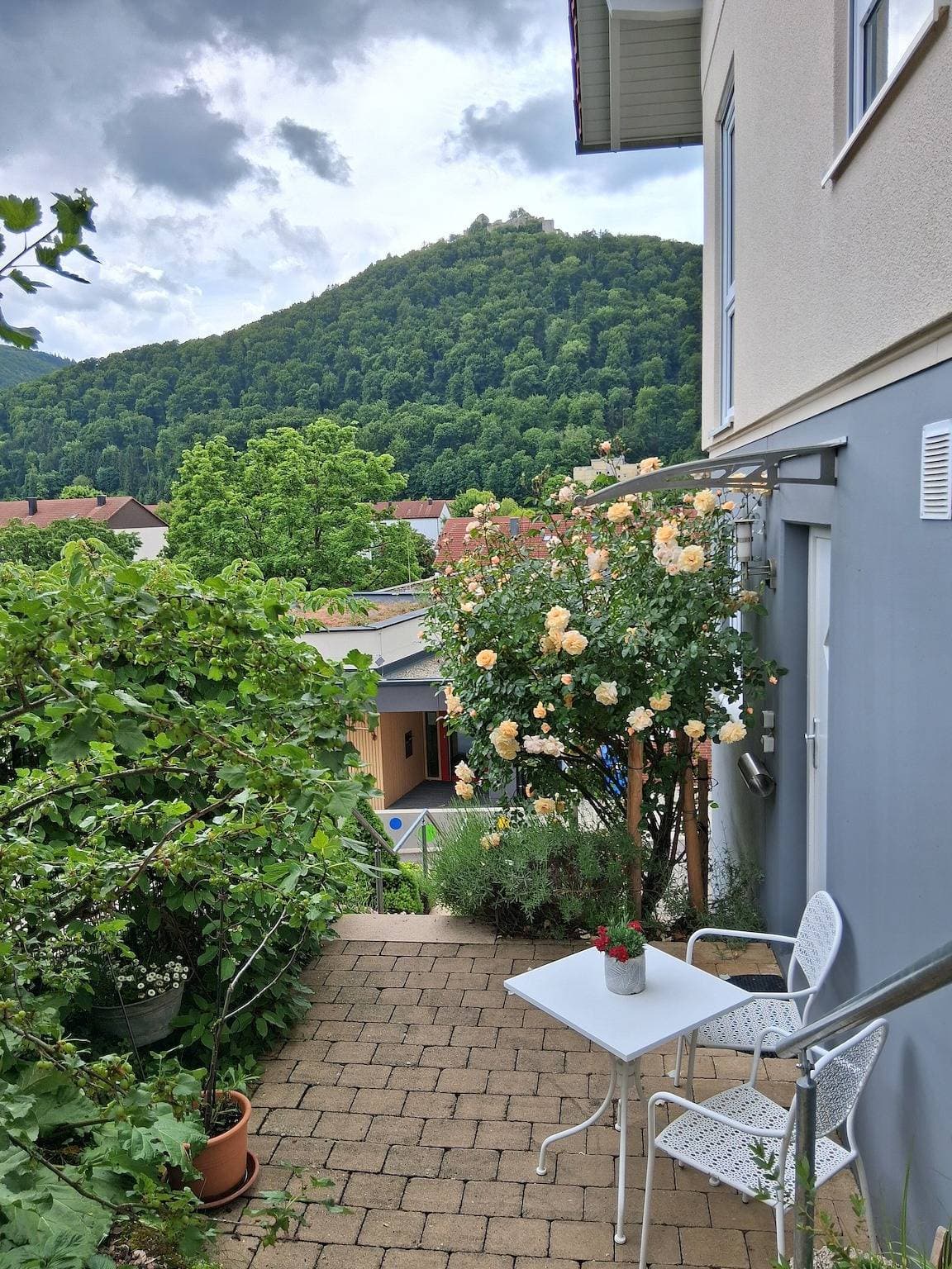 Foto 2 von 13: Ferienwohnung 'Sonntag' mit Balkon und Wi-Fi
