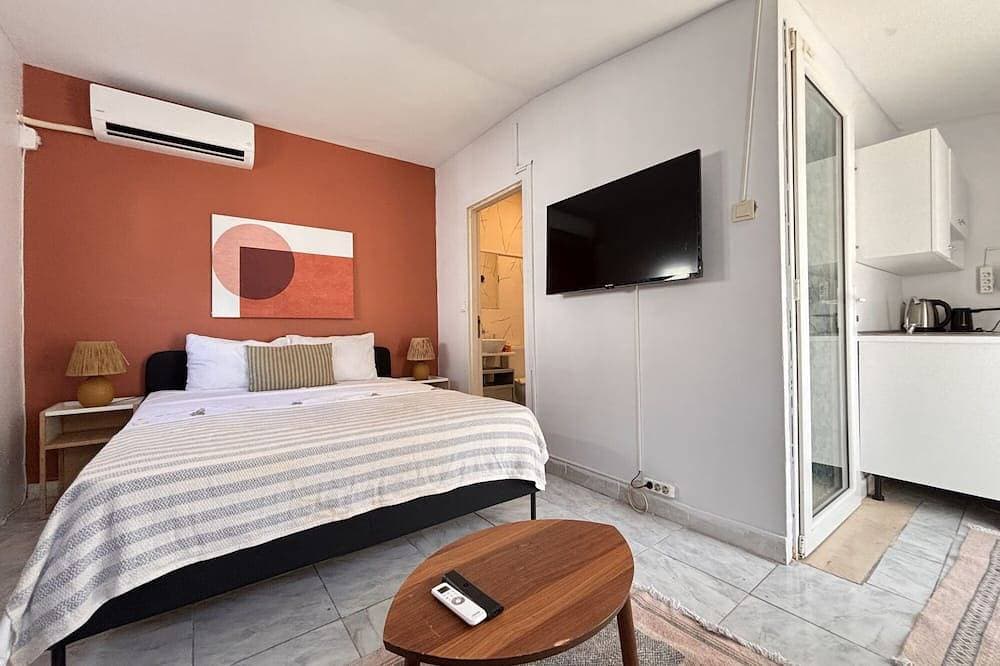 Foto 4 von 14: Modern Studio |Private Terrace | Historic Istanbul
