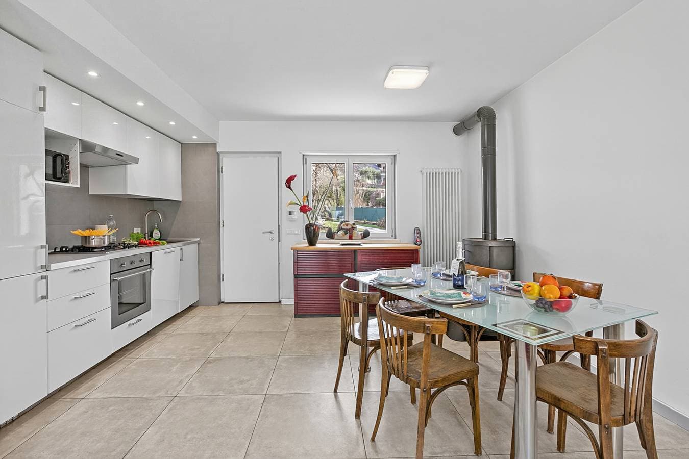Foto 4 von 36: Olimpia Home - Terrace Dining and Pool