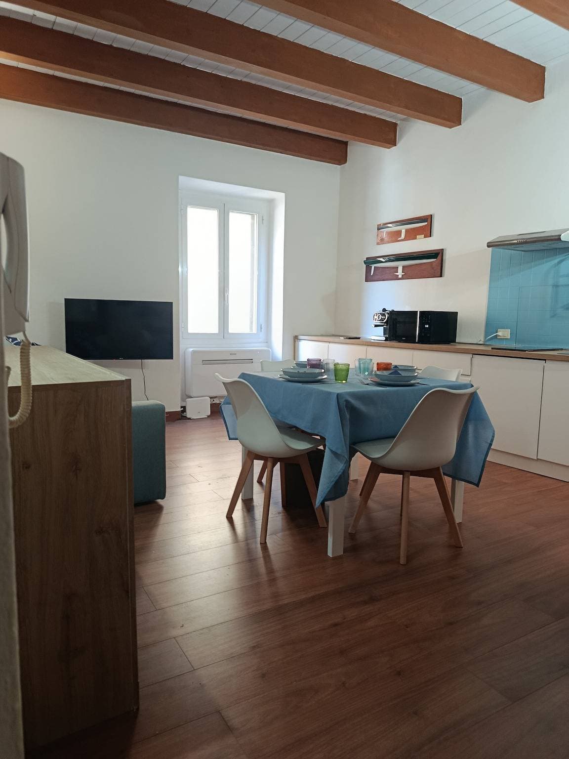 Foto 4 von 19: Ferienwohnung 'Apartament d'artistes' mit Klimaanlage
