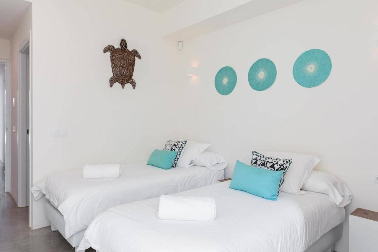 Foto 6 von 20: Villa für 8 Personen mit Balkon