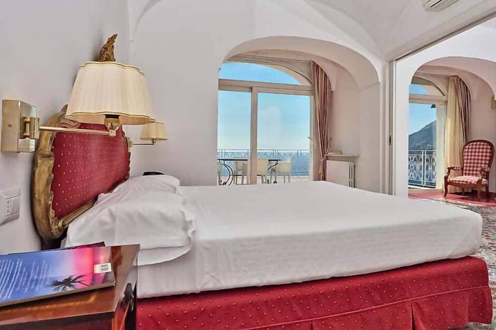 Foto 6 von 30: Villa Amalfi - Zwölf Schlafzimmer Villa, Schläft 24