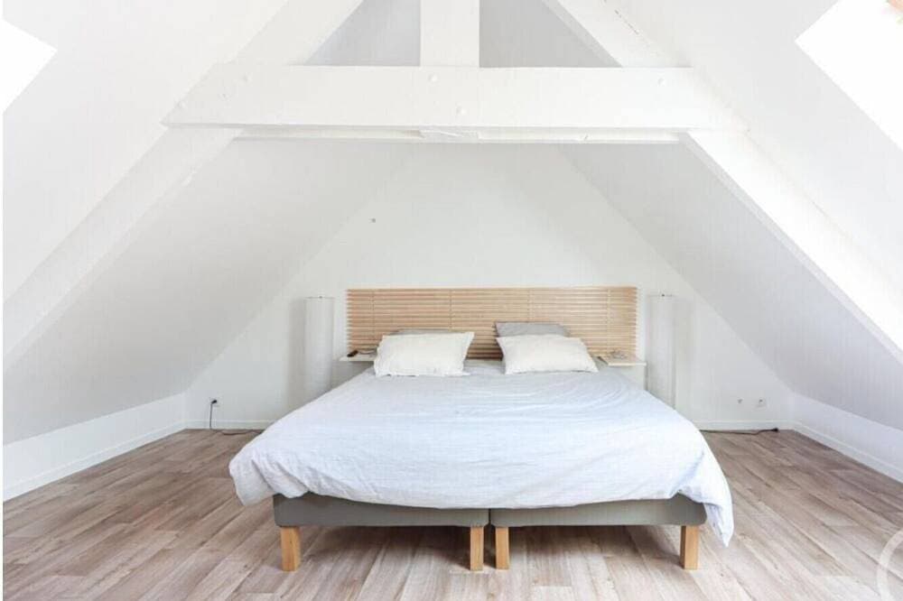 Apartment in the center of town with parking 1
