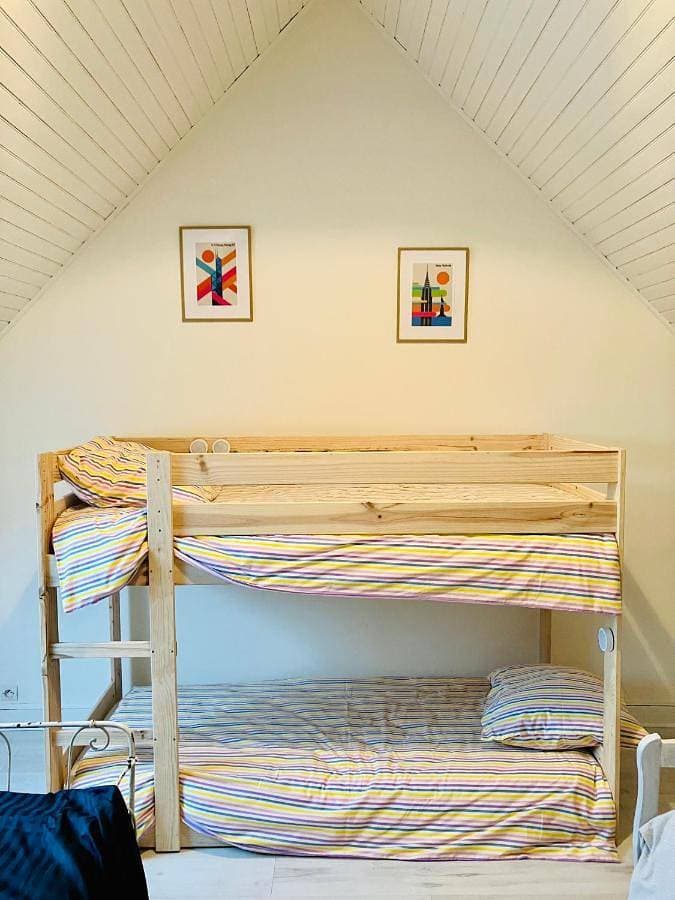 Foto 5 von 17: Five-Bedroom House