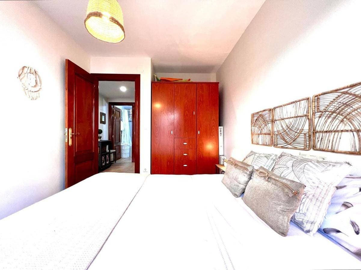 Foto 5 von 10: Two-Bedroom Apartment