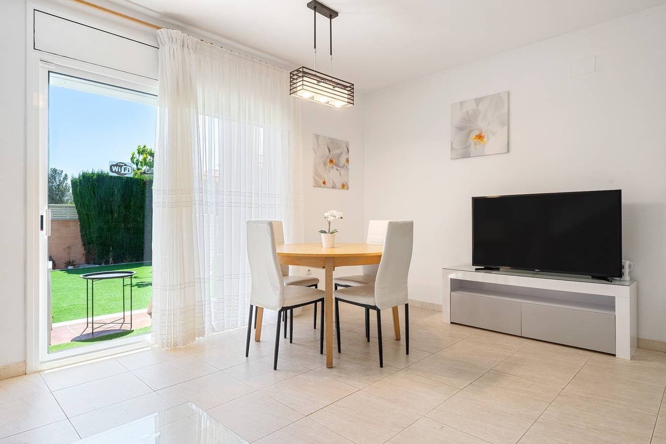 Foto 6 von 29: Ferienhaus 'Isla Bonita' mit Meerblick, WLAN und Klimaanlage