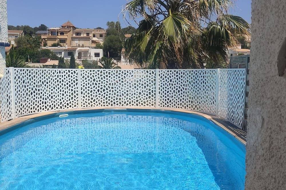 Majorcan charm, with private pool and 100m from the beach. 1