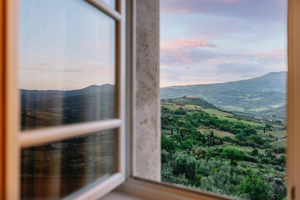 Val D'Orcia Panoramic Suite 1