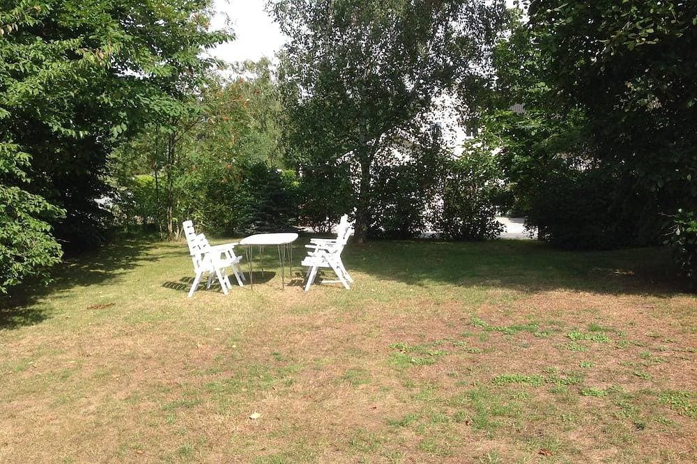 Foto 12 von 12: Gästehaus auf dem Grundstück des Eigentümers gebaut. In der Nähe von Strand, Geschäft und Golfplatz.