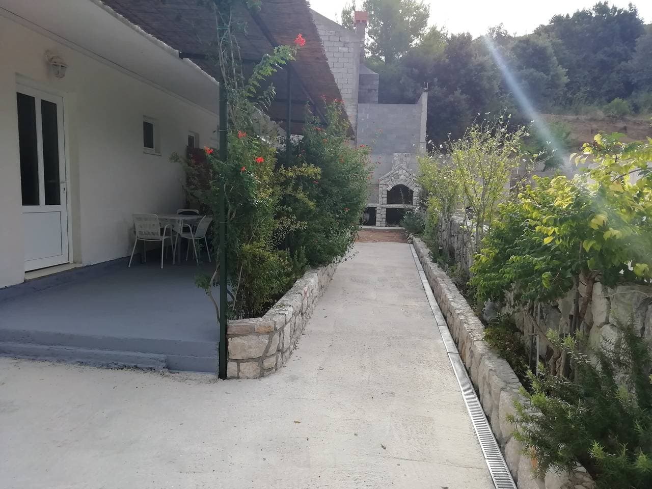 Foto 11 von 12: Studio Appartement mit Terrasse Bucht Saplunara, Mljet As-4896-a