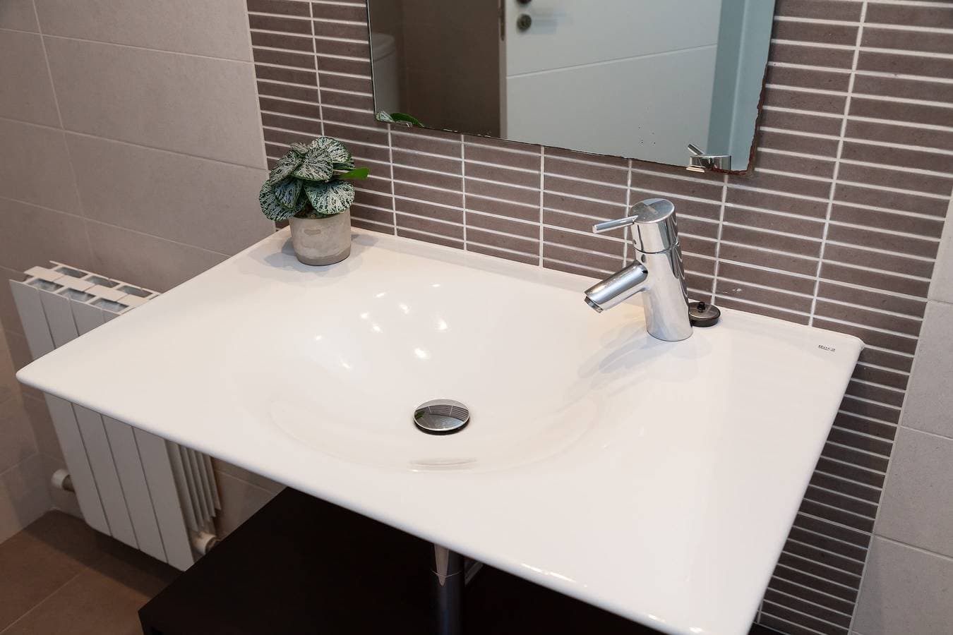 Foto 8 von 84: Ferienwohnung für 4 Personen mit Garten