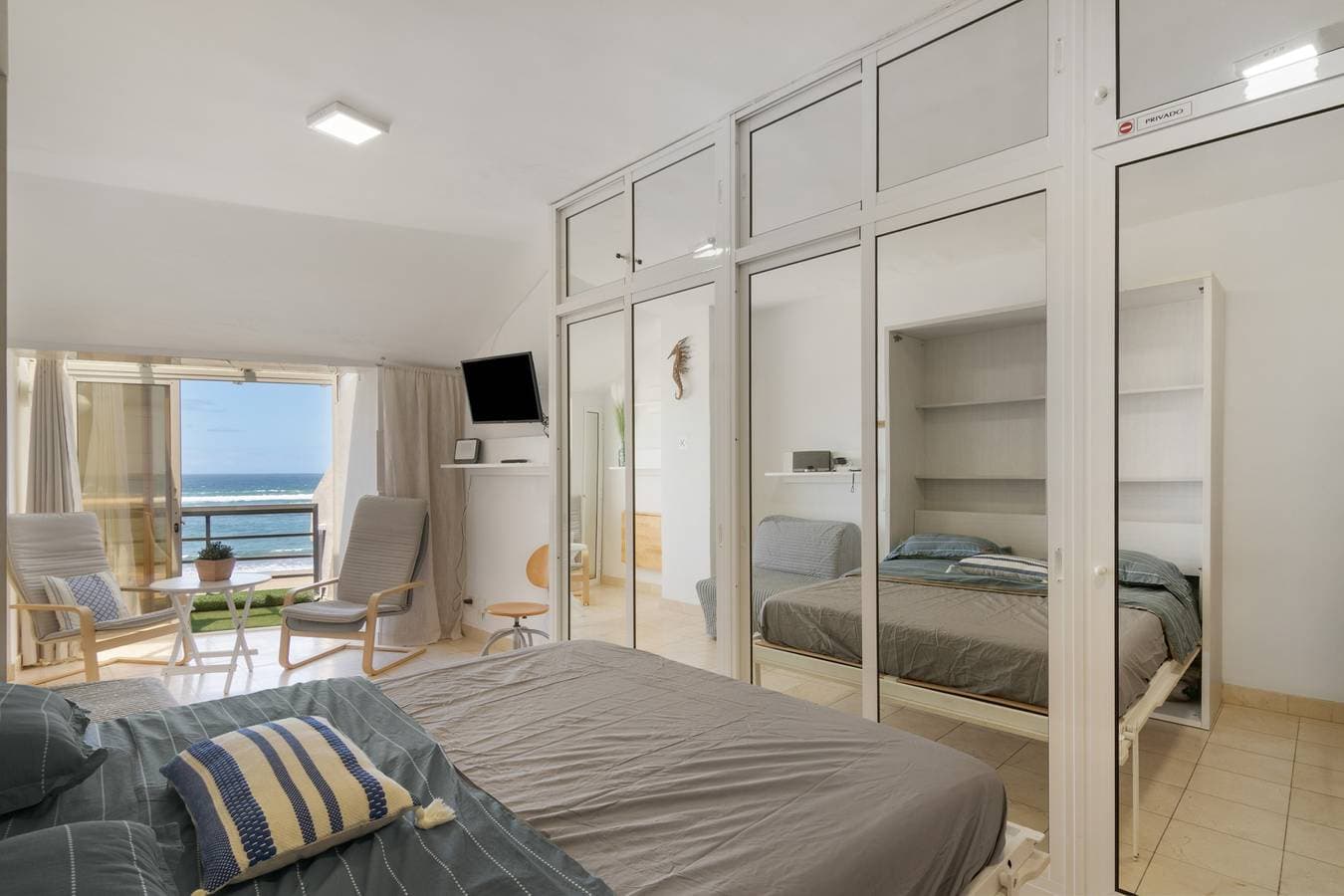 Foto 4 von 20: Ferienstudio 'Primera Linea' mit Meerblick, Balkon und Wi-Fi