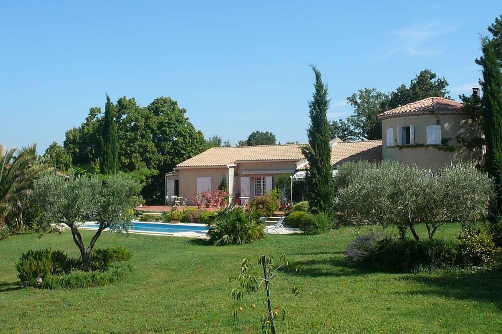 Foto 9 von 25: 2 Gästezimmer in Bastide in großem bewaldetem Park mit Schwimmbad, Schlafplätze für 6