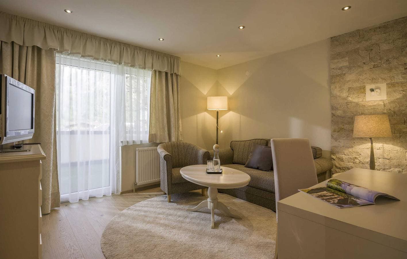 Foto 8 von 20: Doppelzimmer mit Dusche, Wc und Balkon