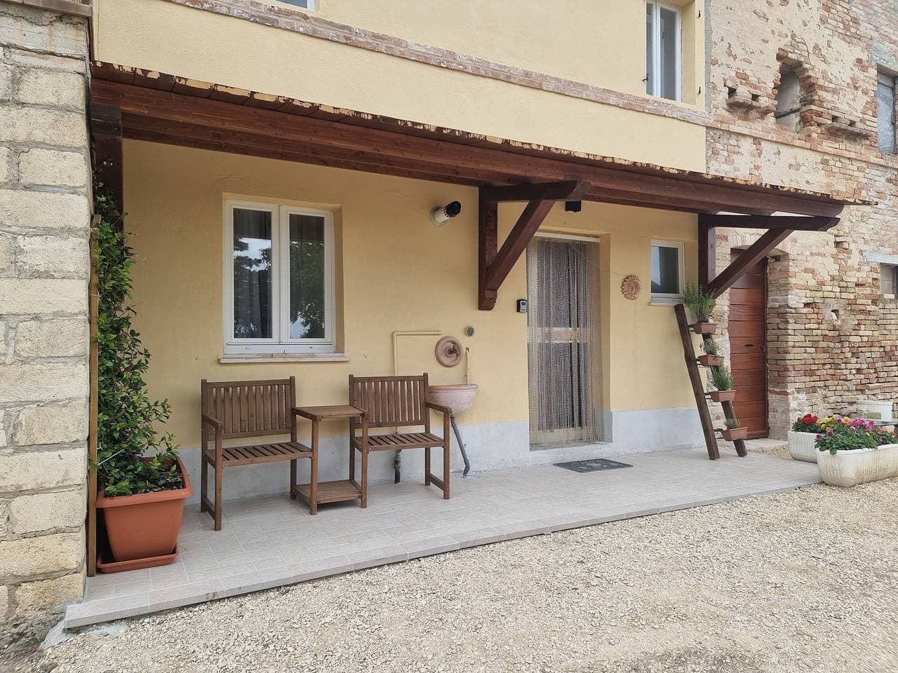 Foto 6 von 24: Ferienhaus 'Bed and Breakfast Biancalana' mit Bergblick, privater Terrasse und WLAN